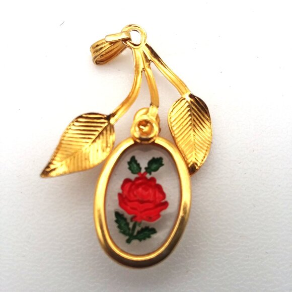 Vintage Rose Pendant for Necklace Leaves Rhinestone Gold Tone Etched Engraved - Picture 3 of 3